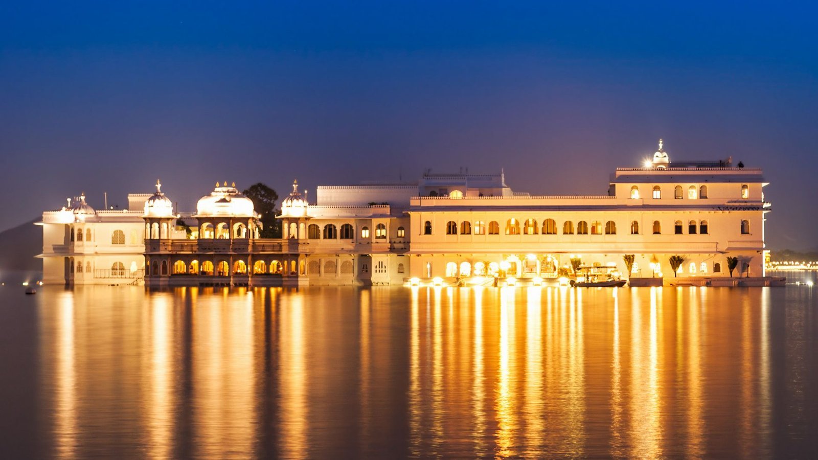 Jag Mandir on Lake Pichola in Udaipur