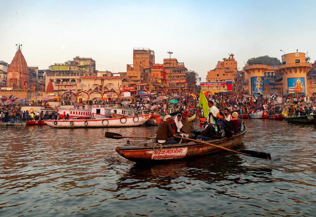 South Asia on a Budget vs Luxury